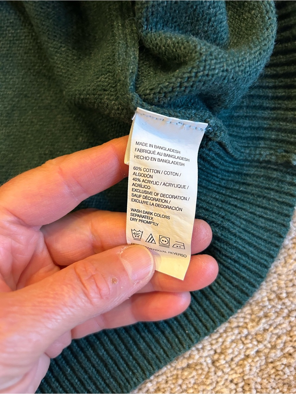 Izod Men's V-Neck Sweater in Deep Green image 4